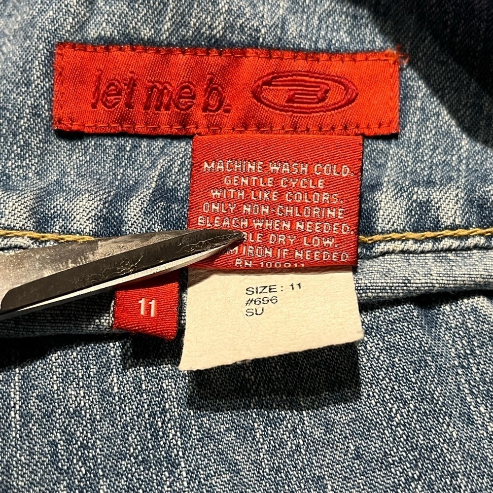 Bongo LET ME B Micro Mini Flounce Denim Jean Skirt Double Buckle - Picture 10 of 11